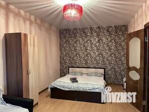 1-к квартира, посуточно, 43м2, 3/10 этаж