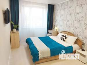 1-к квартира, посуточно, 38м2, 1/17 этаж