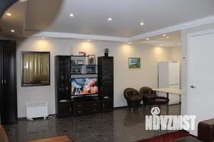 1-к квартира, посуточно, 55м2, 1/1 этаж