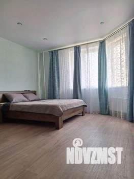 2-к квартира, посуточно, 70м2, 1/1 этаж