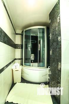 2-к квартира, посуточно, 70м2, 1/1 этаж