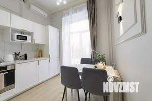 1-к квартира, посуточно, 45м2, 1/1 этаж