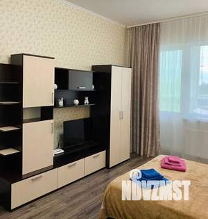 Студия квартира, посуточно, 30м2, 5/17 этаж