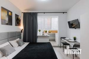 Студия квартира, посуточно, 17м2, 1/18 этаж