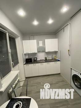 1-к квартира, посуточно, 35м2, 9/9 этаж