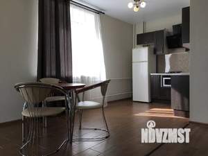 Студия квартира, посуточно, 44м2, 8/10 этаж