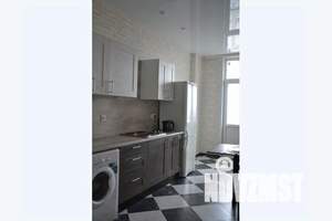 1-к квартира, посуточно, 48м2, 13/16 этаж