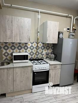 1-к квартира, посуточно, 40м2, 1/12 этаж