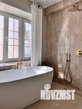 2-к квартира, посуточно, 101м2, 3/3 этаж