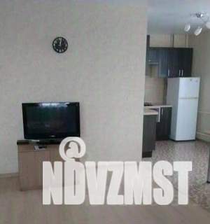 1-к квартира, посуточно, 44м2, 1/1 этаж