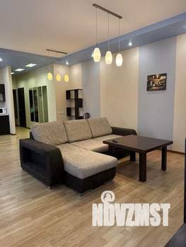 2-к квартира, посуточно, 62м2, 3/3 этаж