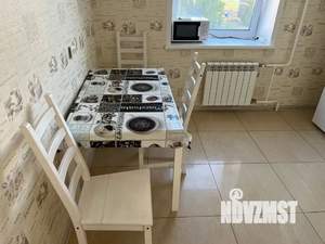 1-к квартира, посуточно, 40м2, 5/12 этаж