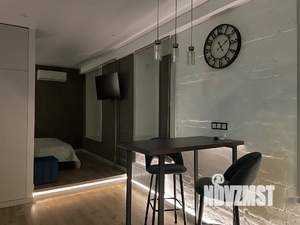 Студия квартира, посуточно, 27м2, 3/3 этаж