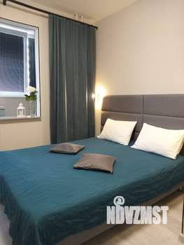 Студия квартира, посуточно, 16м2, 1/18 этаж