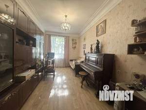 3-к квартира, вторичка, 97м2, 2/3 этаж