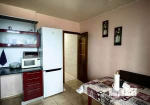 3-к квартира, вторичка, 81м2, 9/9 этаж