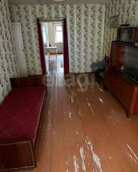 3-к квартира, вторичка, 58м2, 1/5 этаж