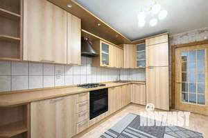 4-к квартира, вторичка, 133м2, 5/6 этаж