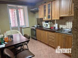 2-к квартира, вторичка, 52м2, 1/9 этаж