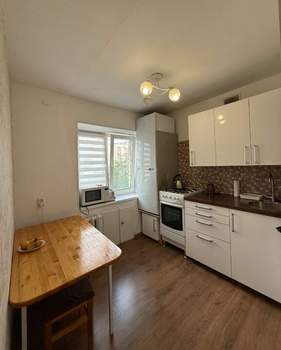2-к квартира, вторичка, 44м2, 3/5 этаж