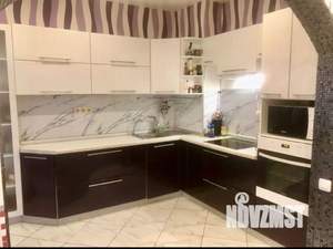 3-к квартира, вторичка, 84м2, 1/17 этаж