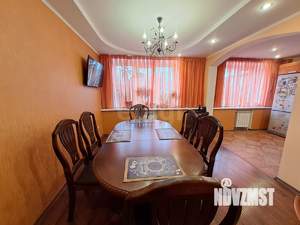 6-к квартира, вторичка, 245м2, 4/4 этаж
