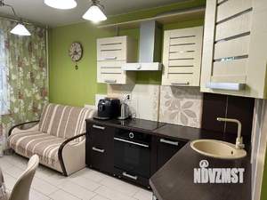 2-к квартира, вторичка, 67м2, 7/17 этаж