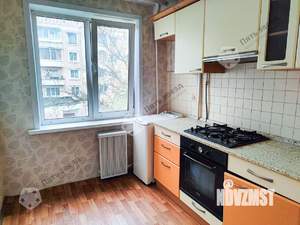 3-к квартира, вторичка, 52м2, 3/5 этаж