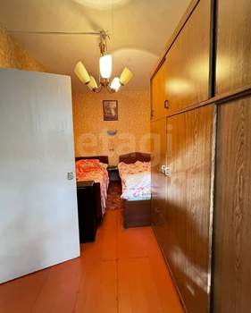 3-к квартира, вторичка, 54м2, 1/5 этаж