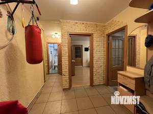 3-к квартира, вторичка, 74м2, 1/5 этаж