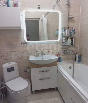 2-к квартира, вторичка, 72м2, 1/17 этаж