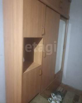 2-к квартира, вторичка, 60м2, 1/2 этаж