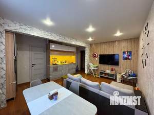 3-к квартира, вторичка, 65м2, 2/2 этаж