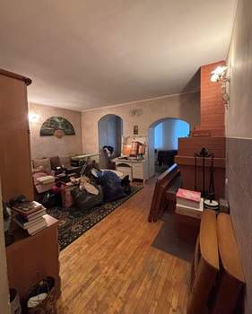 4-к квартира, вторичка, 128м2, 1/1 этаж