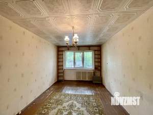 3-к квартира, вторичка, 61м2, 1/5 этаж
