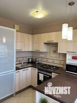 2-к квартира, вторичка, 67м2, 9/13 этаж