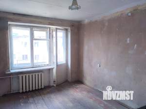 4-к квартира, вторичка, 62м2, 5/5 этаж
