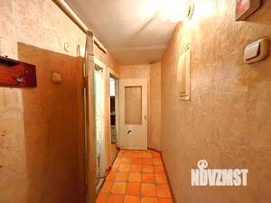 2-к квартира, вторичка, 44м2, 1/4 этаж