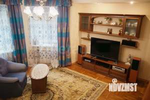 3-к квартира, вторичка, 180м2, 1/4 этаж