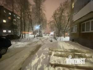 3-к квартира, вторичка, 61м2, 1/5 этаж