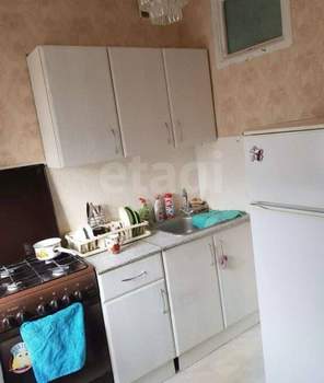 2-к квартира, вторичка, 42м2, 3/5 этаж