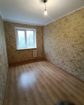 3-к квартира, вторичка, 58м2, 3/5 этаж