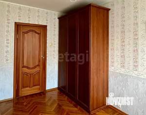 3-к квартира, вторичка, 70м2, 6/9 этаж