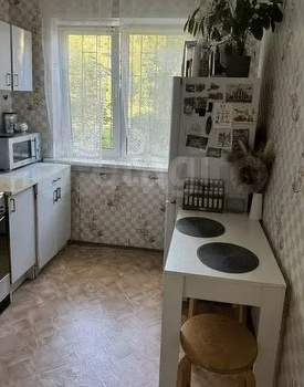 4-к квартира, вторичка, 61м2, 1/5 этаж