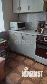 1-к квартира, вторичка, 18м2, 1/4 этаж