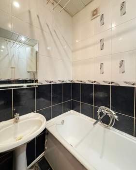 3-к квартира, вторичка, 77м2, 3/4 этаж