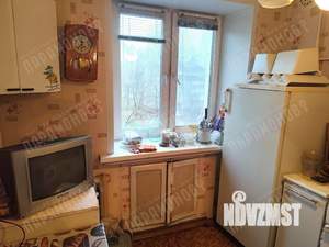 2-к квартира, вторичка, 42м2, 4/5 этаж