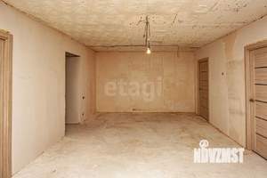 4-к квартира, вторичка, 108м2, 2/5 этаж