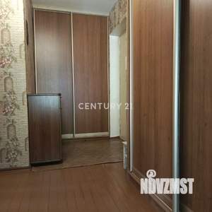 2-к квартира, вторичка, 43м2, 1/9 этаж