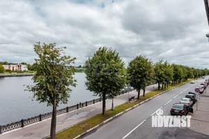 2-к квартира, вторичка, 61м2, 2/2 этаж